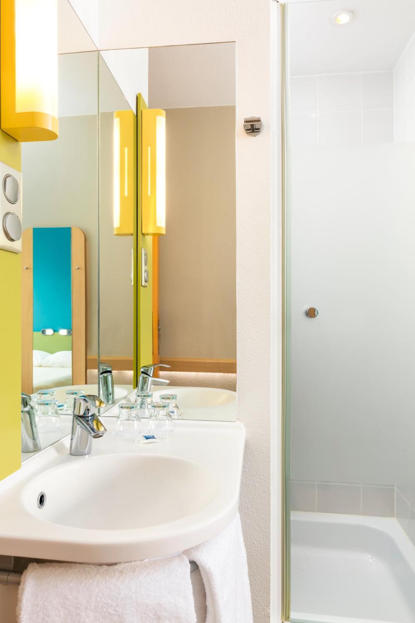 Ibis Budget Карлсруе Екстериор снимка